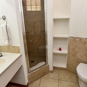 Quarto padrão twin de solteiro